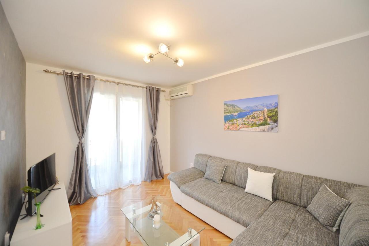 Unico Apartman Kotor Exterior foto